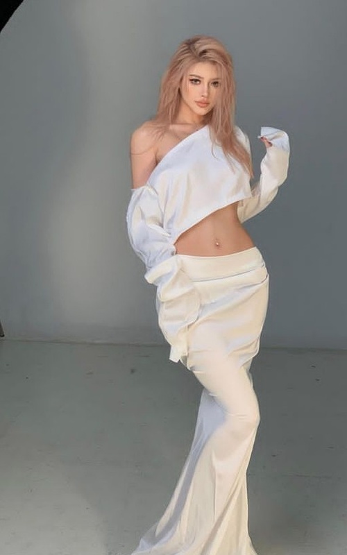 Nayla Isidora el placer y la pasión que anhelas