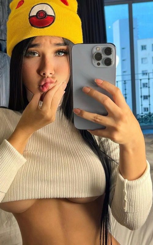 Elisa Mabel Despierta Pasiones y Deseos Inolvidables